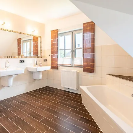 Seestern 펜션 Stubbenfelde